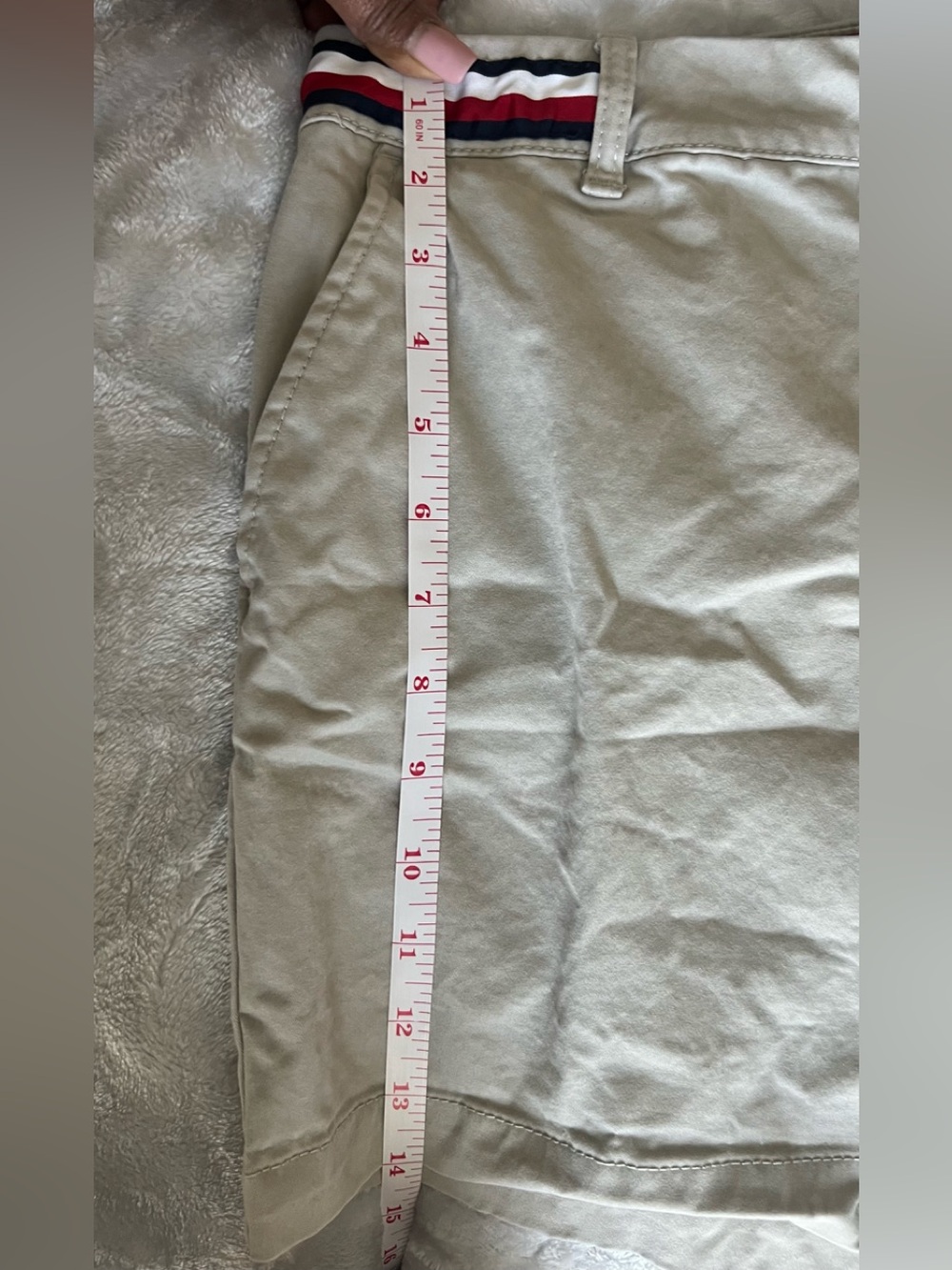 4 pair of Tommy Hilfiger shorts. Size 10. - Picture 10 of 15